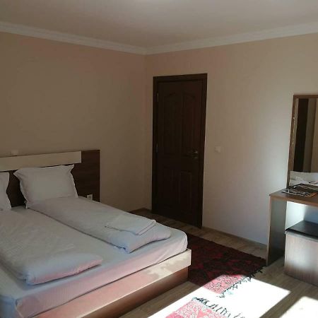 Слънчевата Къща Hotel Kovacsevica Kültér fotó