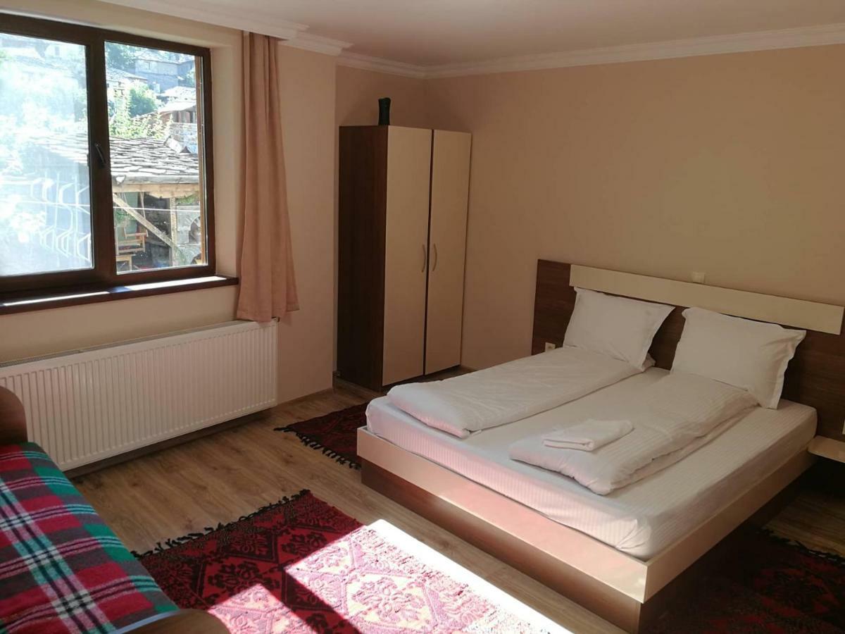 Слънчевата Къща Hotel Kovacsevica Kültér fotó